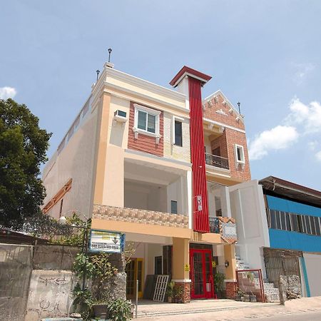 OYO 685 K Fortune Apartelle Lapu-Lapu City Esterno foto