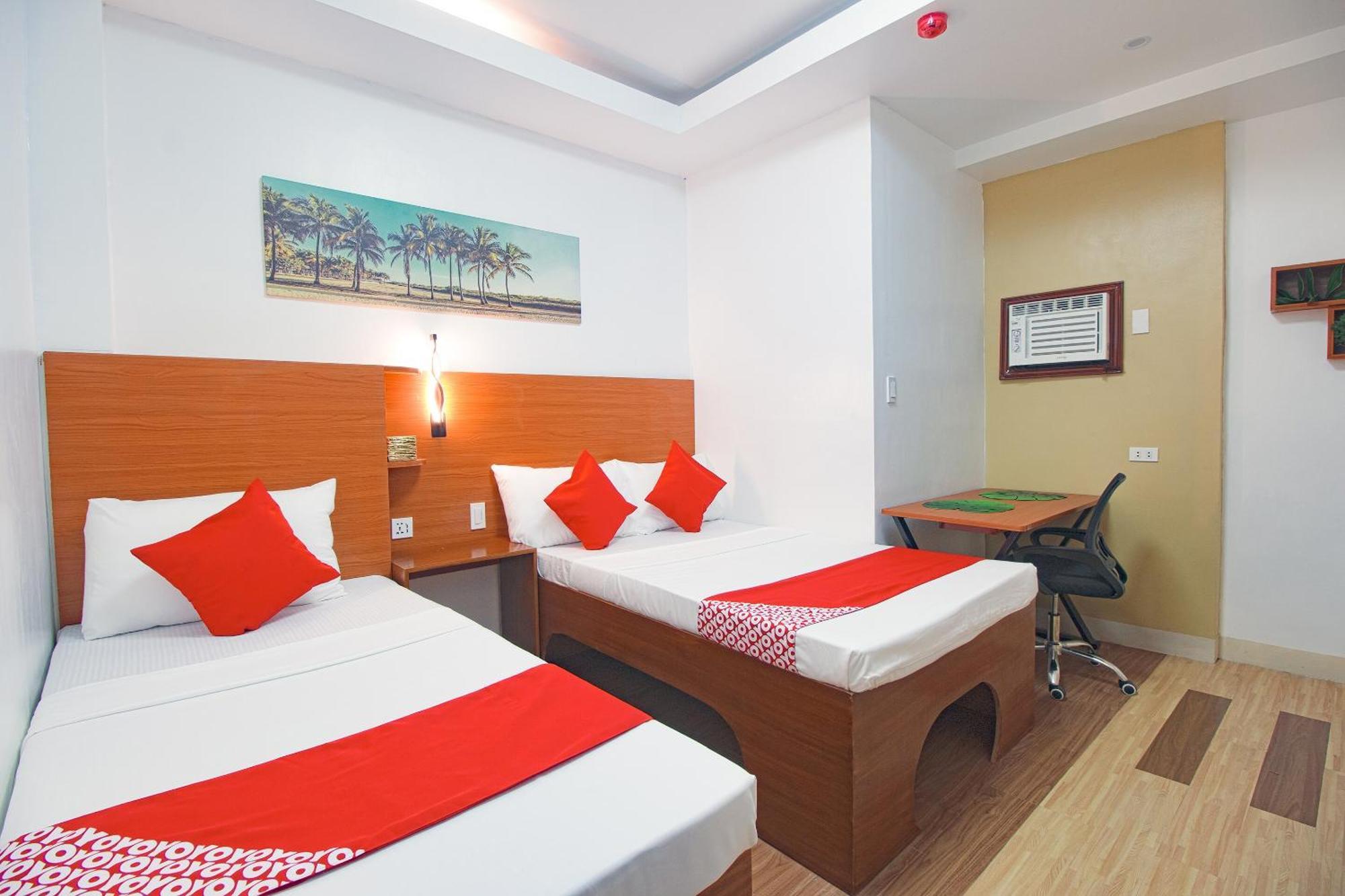 OYO 685 K Fortune Apartelle Lapu-Lapu City Esterno foto